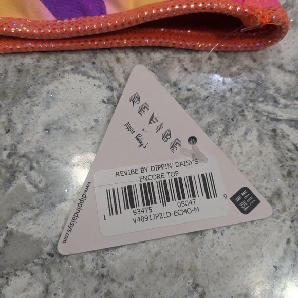 NWT Dippin' Daisy's Camo Encore Swim Top - Picture 4 of 5